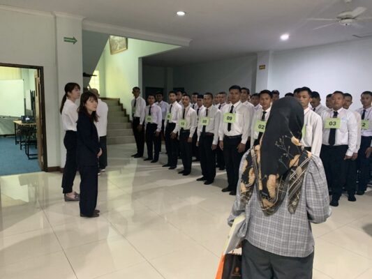 Ứng viên trúng tuyển cùng doanh nghiệp